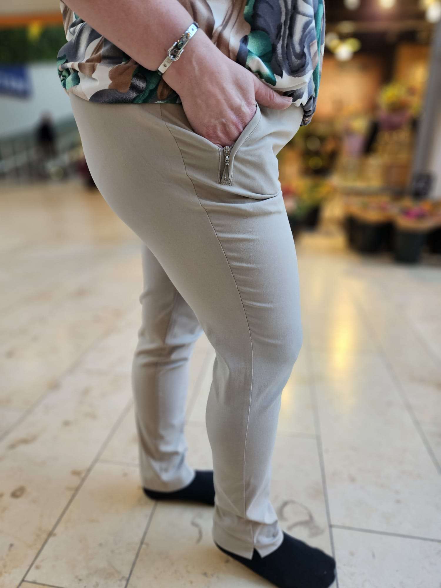 ALICA Pantalon stretch zomer- Beige
