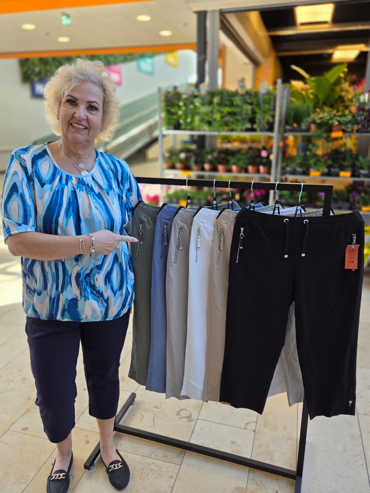 ALICA Pantalon stretch met aantrekkoord - CAPRI | 7 KLEUREN