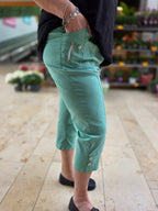 Cherry Berry Capri stretch Mintgroen