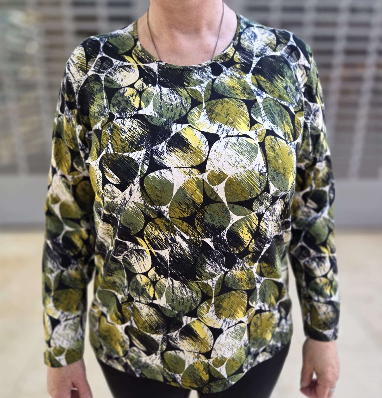 Ontdek de Marinello Shirt met lange mouw, gemaakt van hoogwaardige viscose – perfect voor het najaar en de winter! Persoonlijke advies lijn